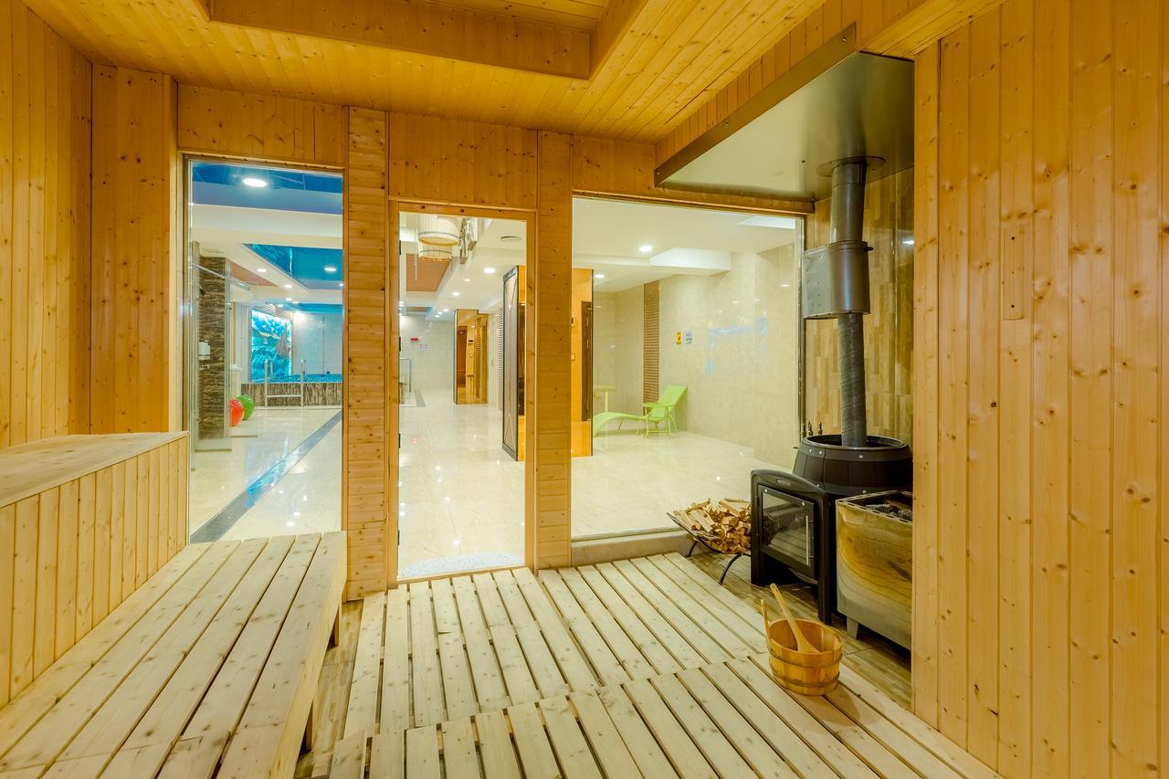 Grand Hill Hotel Ulaanbaatar Ngoại thất bức ảnh