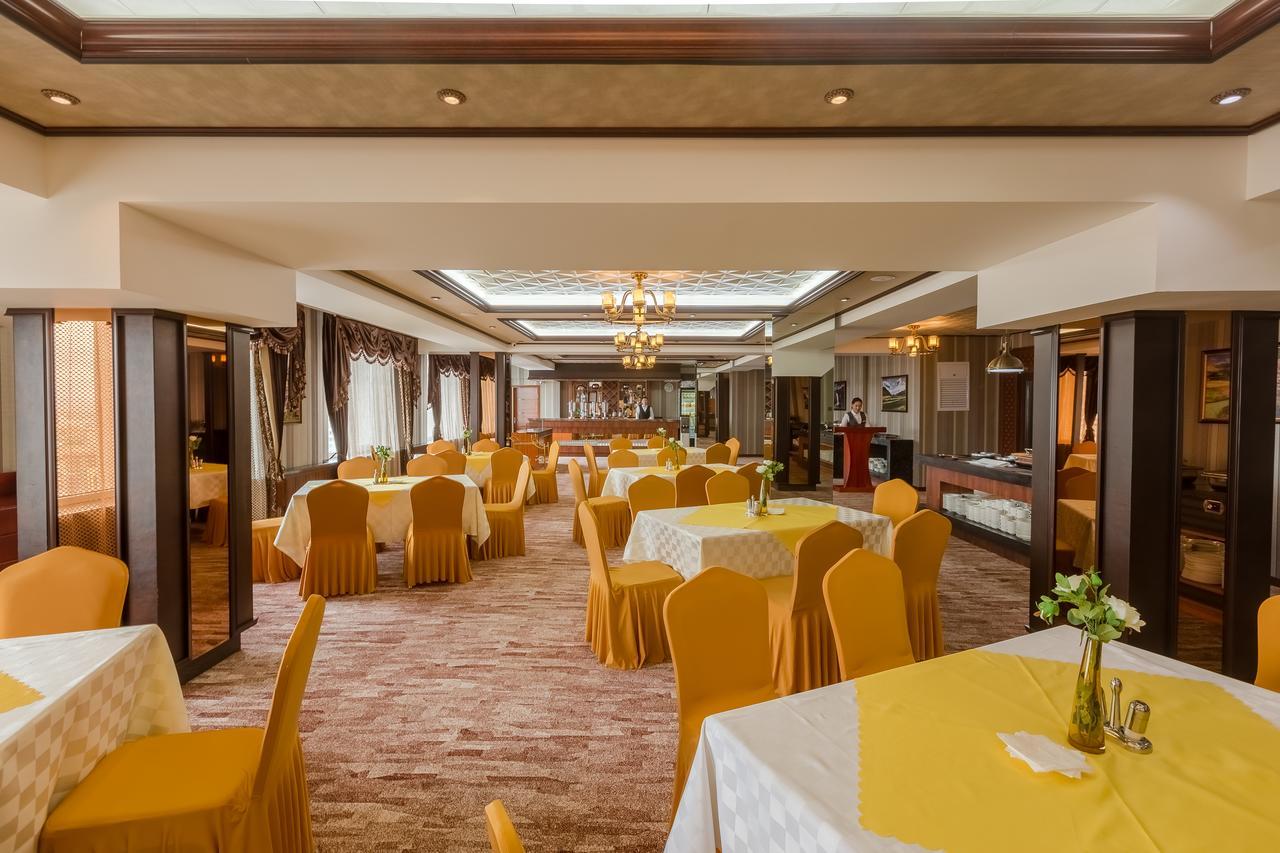 Grand Hill Hotel Ulaanbaatar Ngoại thất bức ảnh