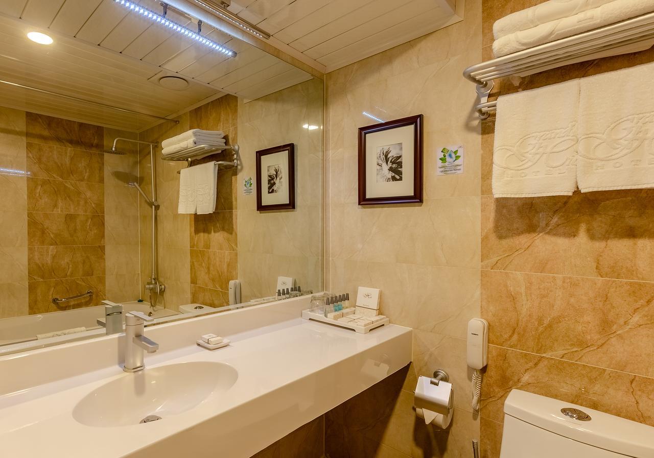 Grand Hill Hotel Ulaanbaatar Ngoại thất bức ảnh